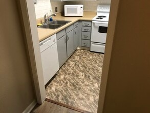 4523 Alvin Dark Ave, Unit 4 in Baton Rouge, LA - Building Photo - Building Photo