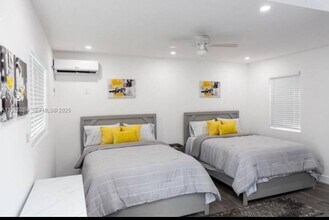 1352 NW 52nd St in Miami, FL - Building Photo - Building Photo