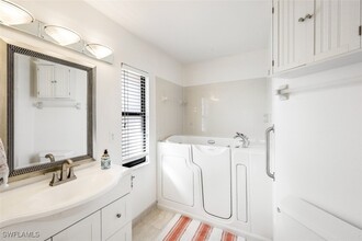 78 Bennington Dr in Naples, FL - Foto de edificio - Building Photo