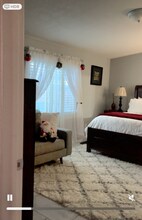 393 W 4th Ave in Sun Valley, NV - Building Photo - Building Photo