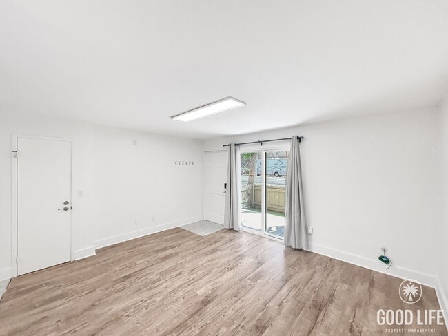 2850 Reynard Way in San Diego, CA - Building Photo - Building Photo