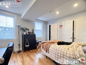 26 Mansfield St, Unit 2 in Boston, MA - Building Photo - Building Photo