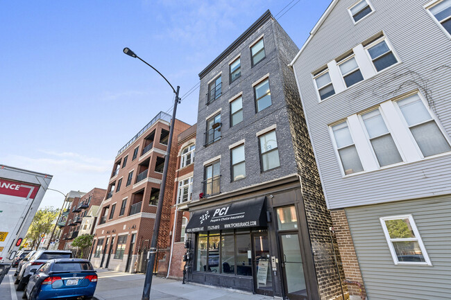 property at 1636 N Western Ave