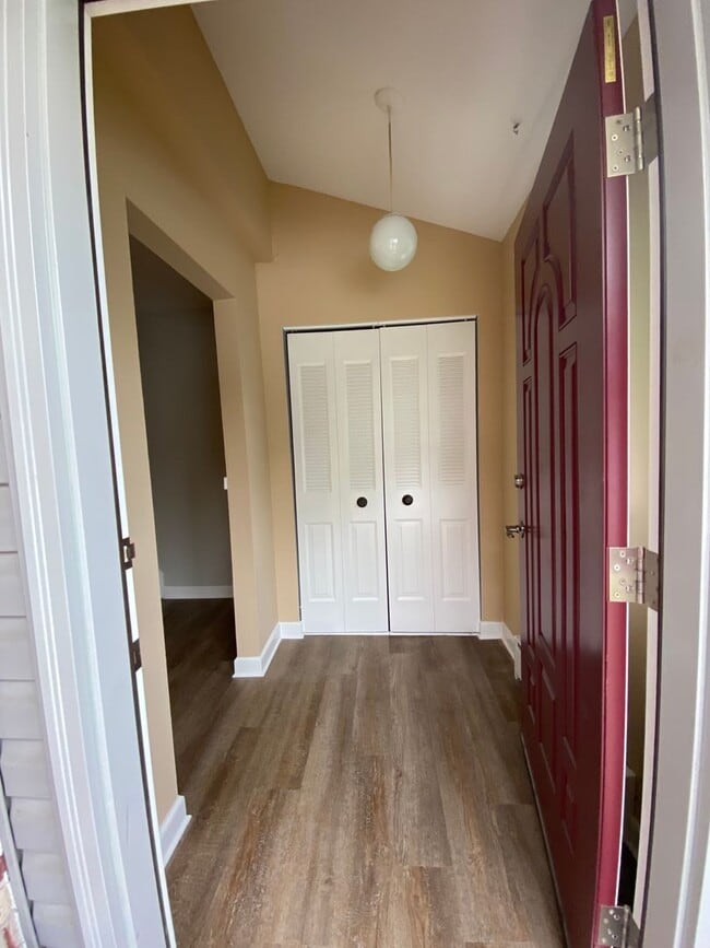 547 Staufer Ct in Mount Joy, PA - Building Photo - Building Photo