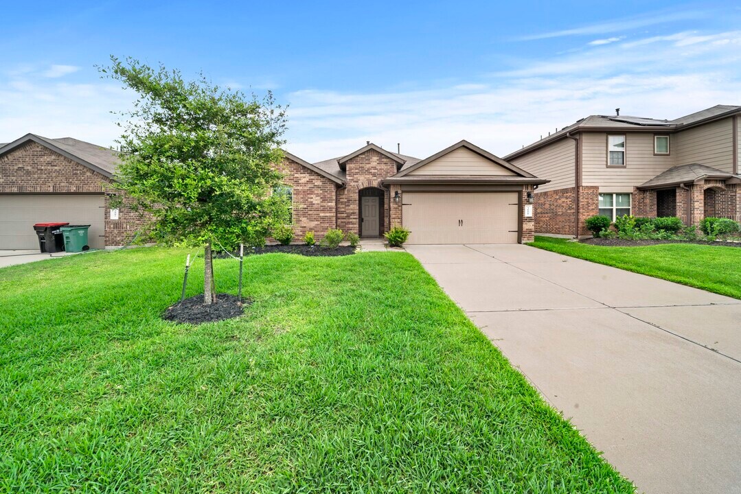 3011 Veeder Pass Ln in Katy, TX - Building Photo