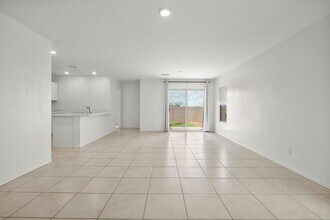 6416 S Ambarella Dr in Tucson, AZ - Building Photo - Building Photo