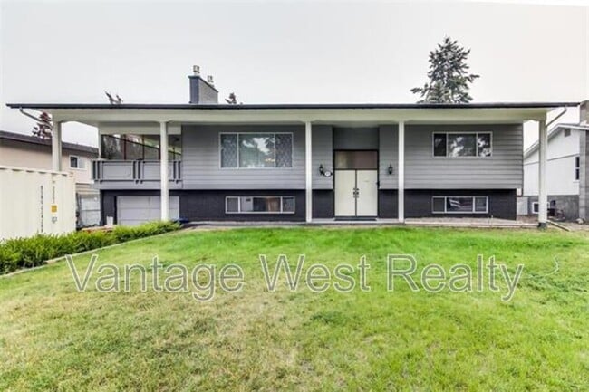 property at 275 Benchview Rd