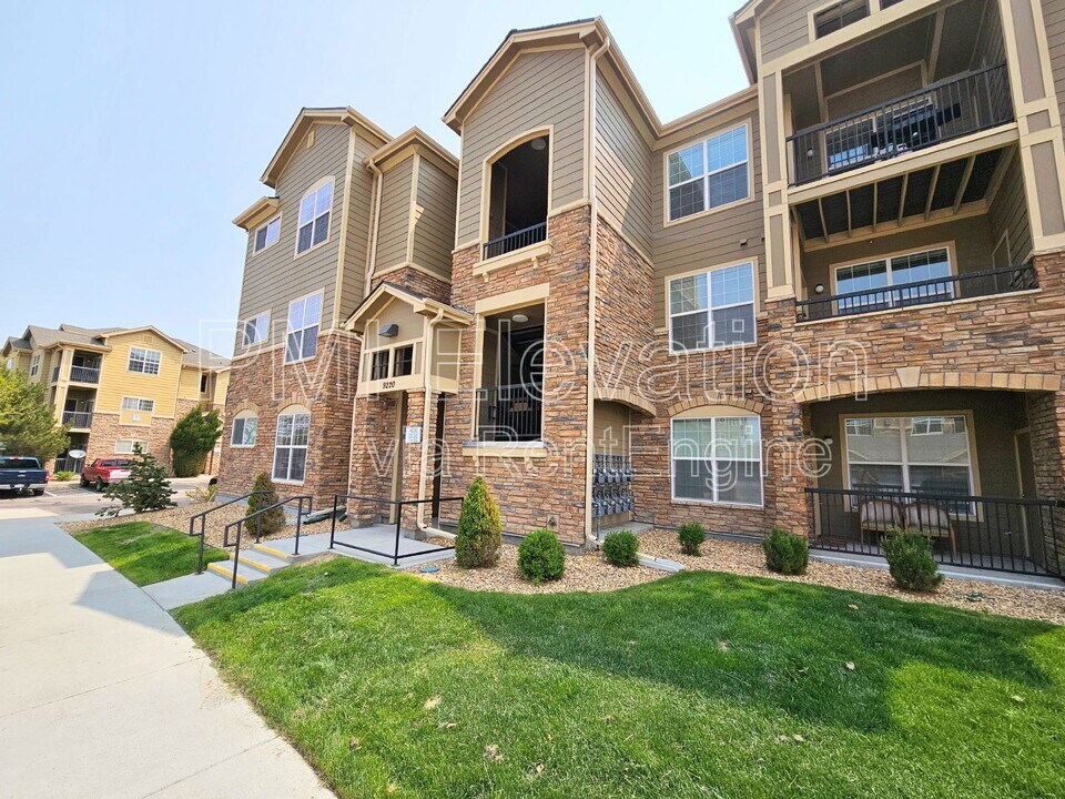9220 Wilde Ln in Parker, CO - Foto de edificio