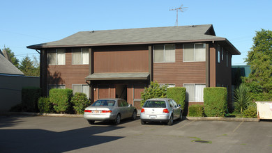 1723-1737 Summer St NE in Salem, OR - Building Photo - Building Photo