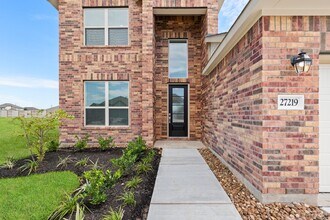 27219 Henley Rdg Dr in Katy, TX - Building Photo - Building Photo