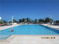 100 16th St, Unit 1008 in Miami Beach, FL - Building Photo - Building Photo