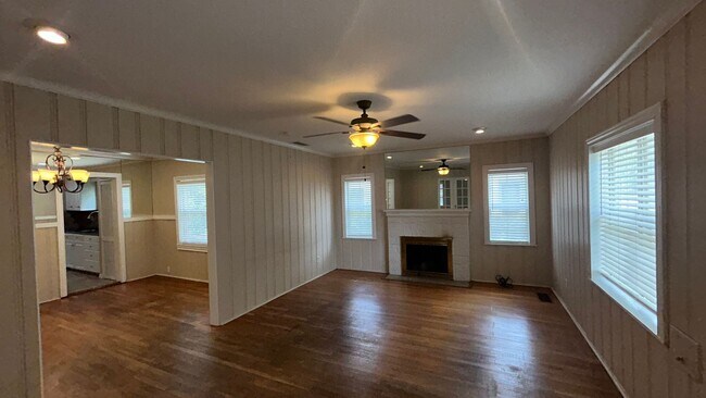 3440 Rogers Ave in Fort Worth, TX - Building Photo - Building Photo