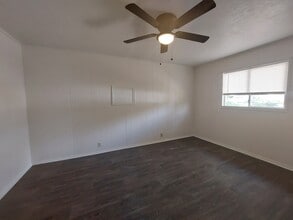438 Saipan Pl in San Antonio, TX - Building Photo - Building Photo