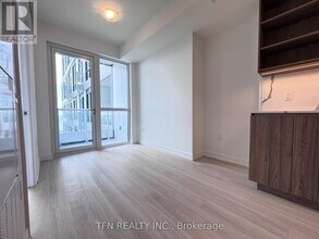15 Richardson St in Toronto, ON - Building Photo - Building Photo