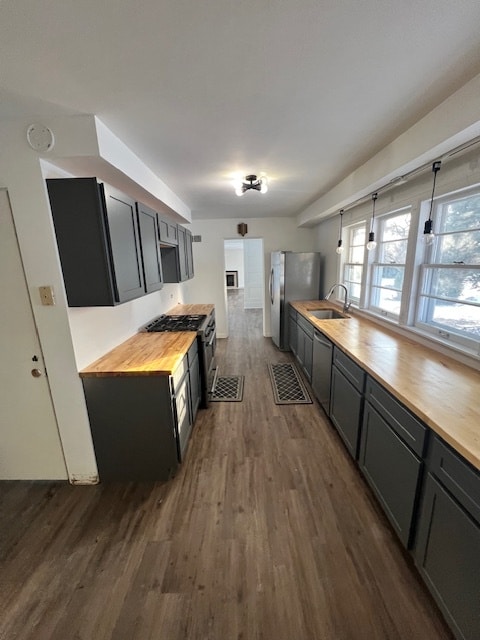 4827 Knoxville Ave in Peoria, IL - Building Photo - Building Photo