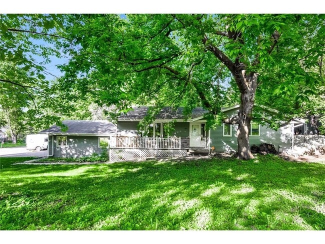 property at 13101 Thomas Ave