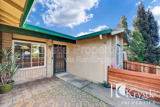 180 Obsidian Ct in Vallejo, CA - Building Photo - Building Photo