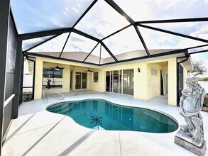9423 Rosebud Cir in Port Charlotte, FL - Building Photo - Building Photo