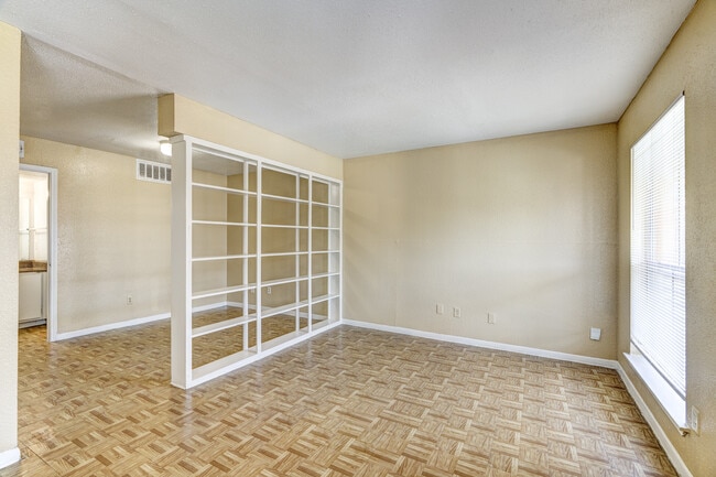 Cedar Branch Apartments in Houston, TX - Building Photo - Building Photo