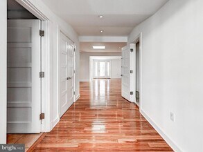 6138 Barroll Rd in Baltimore, MD - Building Photo - Building Photo