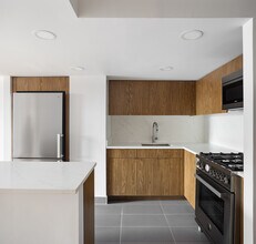 100 Jane St in New York, NY - Building Photo - Interior Photo