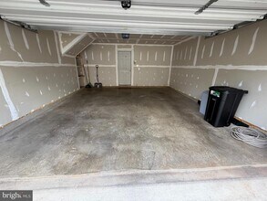 6808 Flour Mill Ct in Columbia, MD - Building Photo - Building Photo