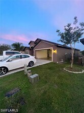 742 Center Lake St in Lehigh Acres, FL - Building Photo - Building Photo
