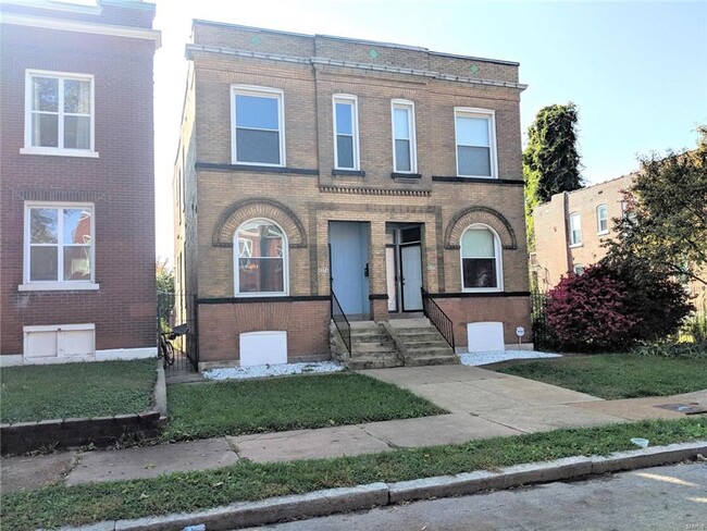 property at 4376 Gibson Ave