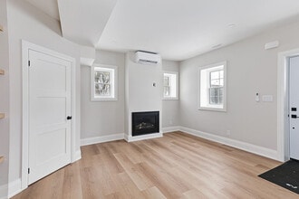 363 Sixth St in Collingwood, ON - Building Photo - Building Photo