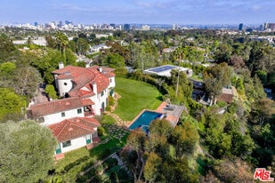 361 Fordyce Rd in Los Angeles, CA - Building Photo