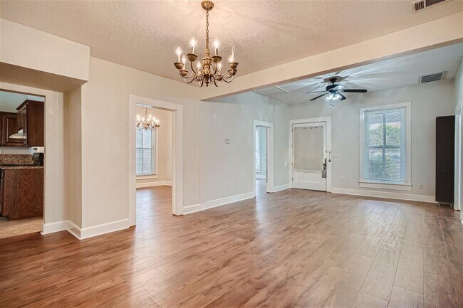 property at 1013 E 3rd St