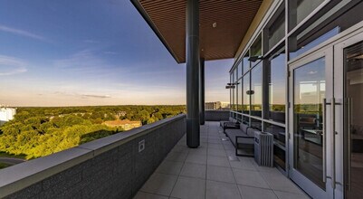 7370 Montcalm Dr in McLean, VA - Building Photo - Building Photo