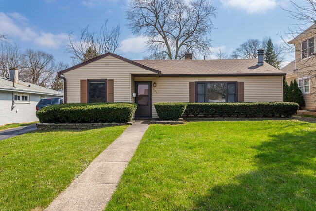property at 305 3rd St