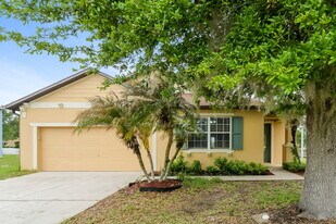 3537 Harlequin Dr in St. Cloud, FL - Building Photo