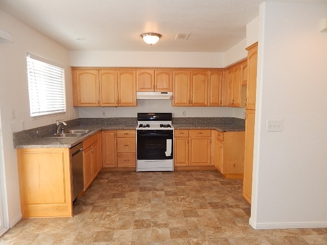 property at 2865 C St