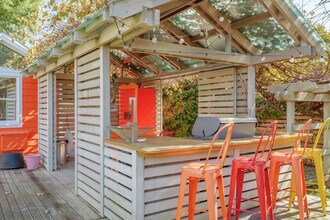 88 Tuthill Rd in Montauk, NY - Building Photo - Building Photo