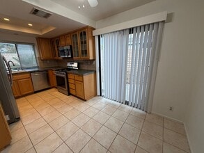 2469 Pinewood Pl in Simi Valley, CA - Building Photo - Building Photo