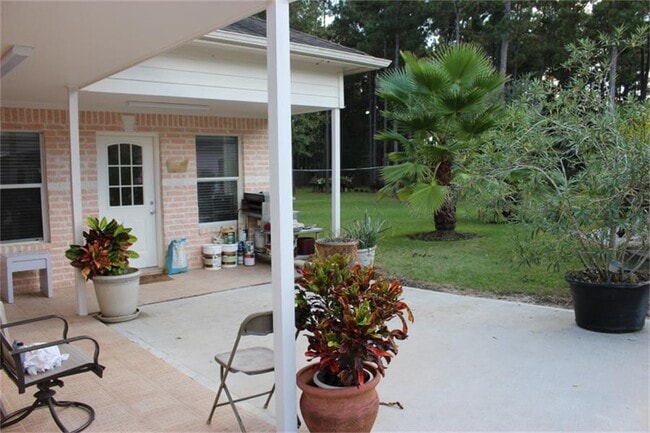 property at 19708 Oaka Ct