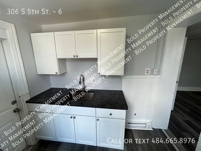 306 S 5th St in Reading, PA - Building Photo - Building Photo