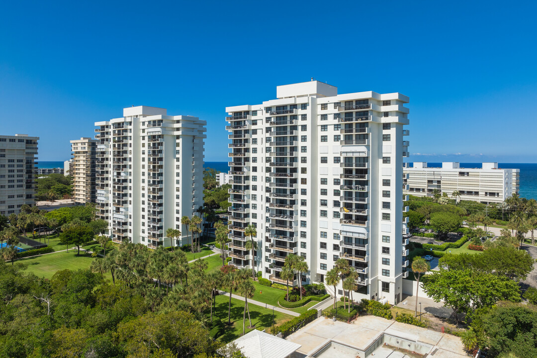 La Fontana in Boca Raton, FL - Foto de edificio