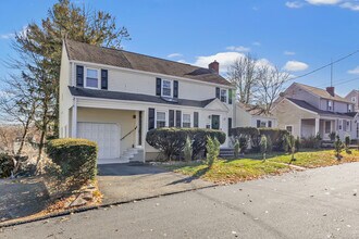 124 Stiles St in Stratford, CT - Building Photo - Building Photo