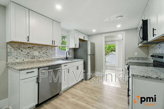 2732 Jason Ave in Norfolk, VA - Building Photo - Building Photo