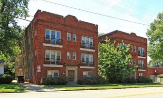 2534 Noble Rd in Cleveland Heights, OH - Building Photo