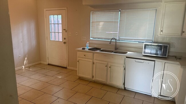 10710 Egmont Rd in Savannah, GA - Building Photo - Building Photo