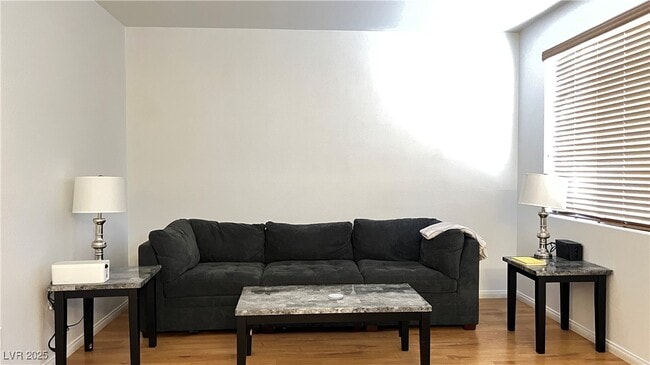 6924 Snow Finch St in North Las Vegas, NV - Building Photo - Building Photo