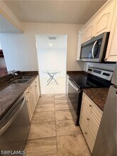 108 Santa Clara Dr in Naples, FL - Building Photo - Building Photo