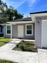 7958 Dekle Ave in Jacksonville, FL - Building Photo - Building Photo