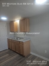 809 Westside Blvd NW in Roanoke, VA - Building Photo - Building Photo