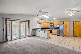 990 Huntington Pl in Lake Havasu City, AZ - Building Photo - Building Photo