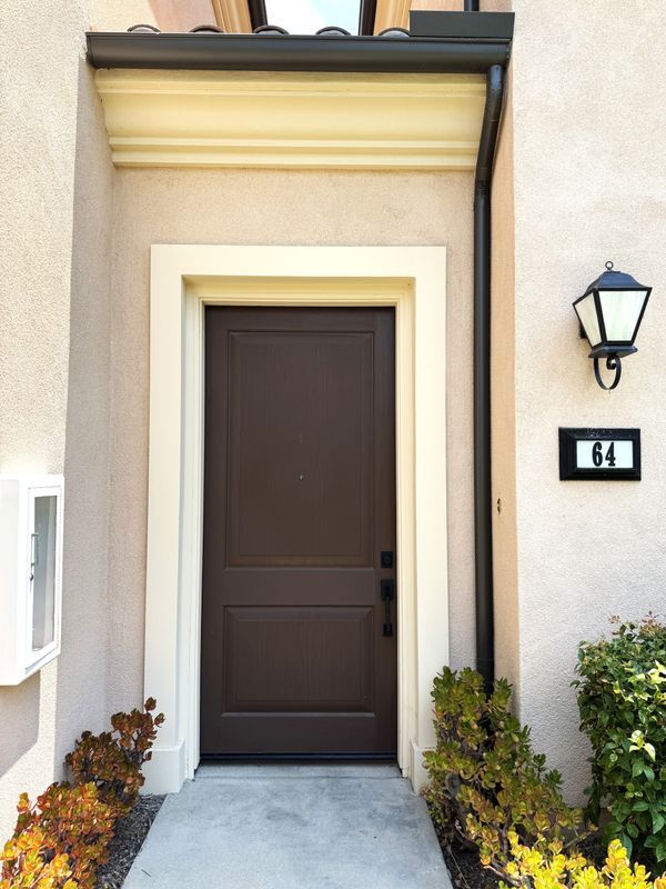 64 Parkwood in Irvine, CA - Building Photo - Building Photo